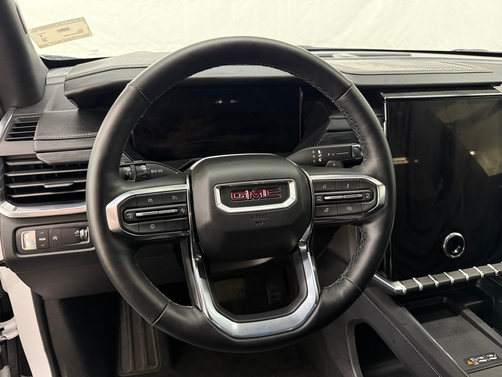 Thumbnail: 2025 GMC Acadia - 5