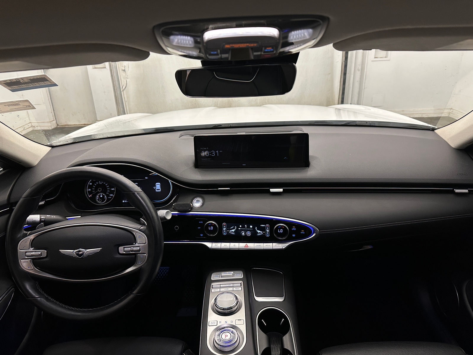 Thumbnail: 2022 Genesis GV70 - 2