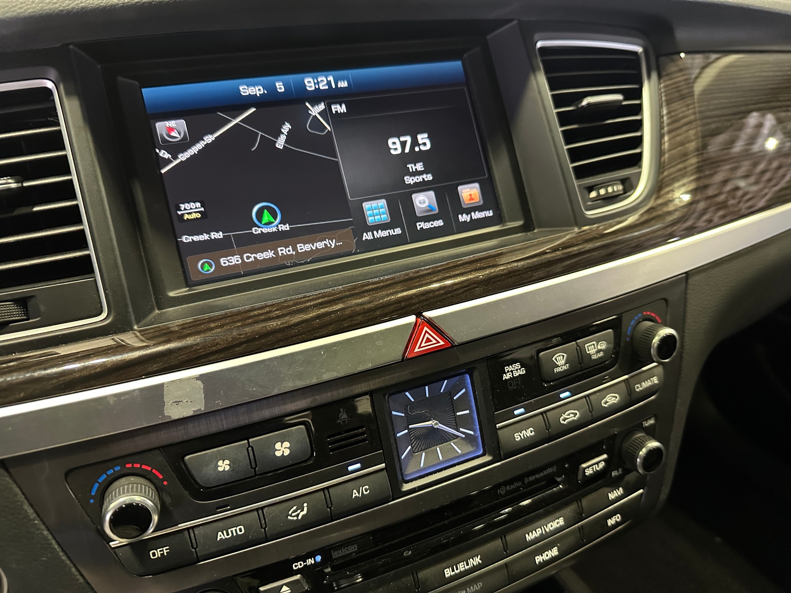 Thumbnail: 2016 Hyundai Genesis - 3