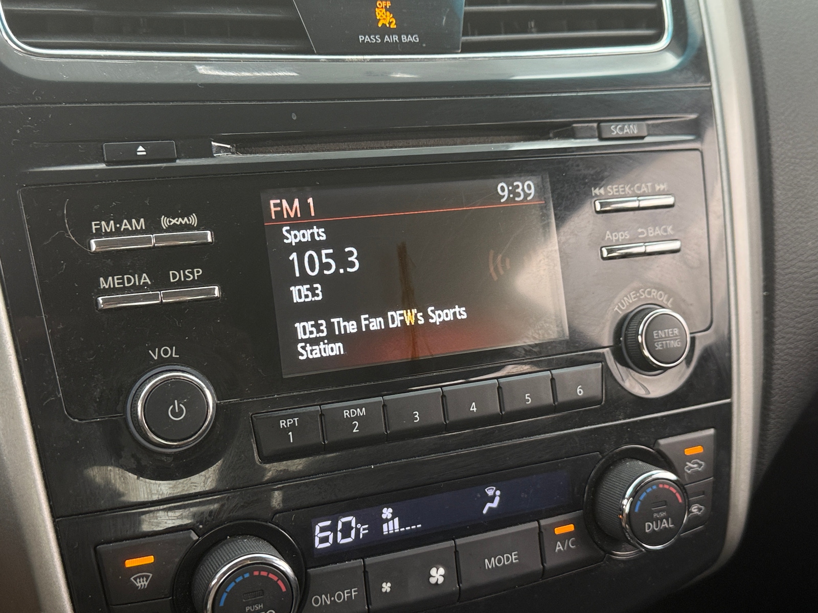Thumbnail: 2015 Nissan Altima - 4