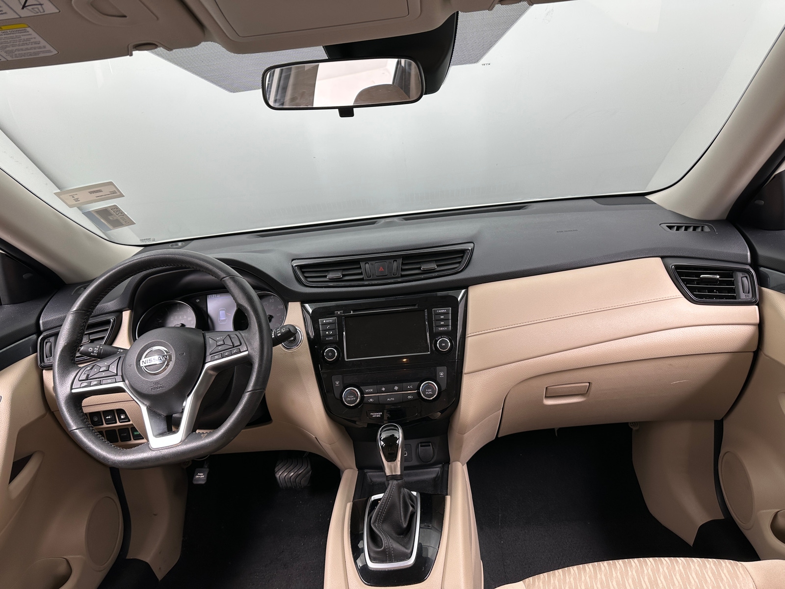 Thumbnail: 2020 Nissan Rogue - 3