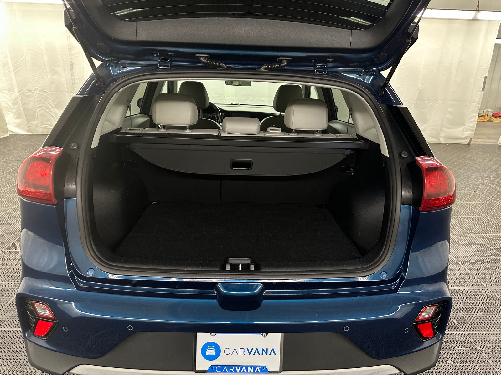 Thumbnail: 2022 Kia Niro - 6