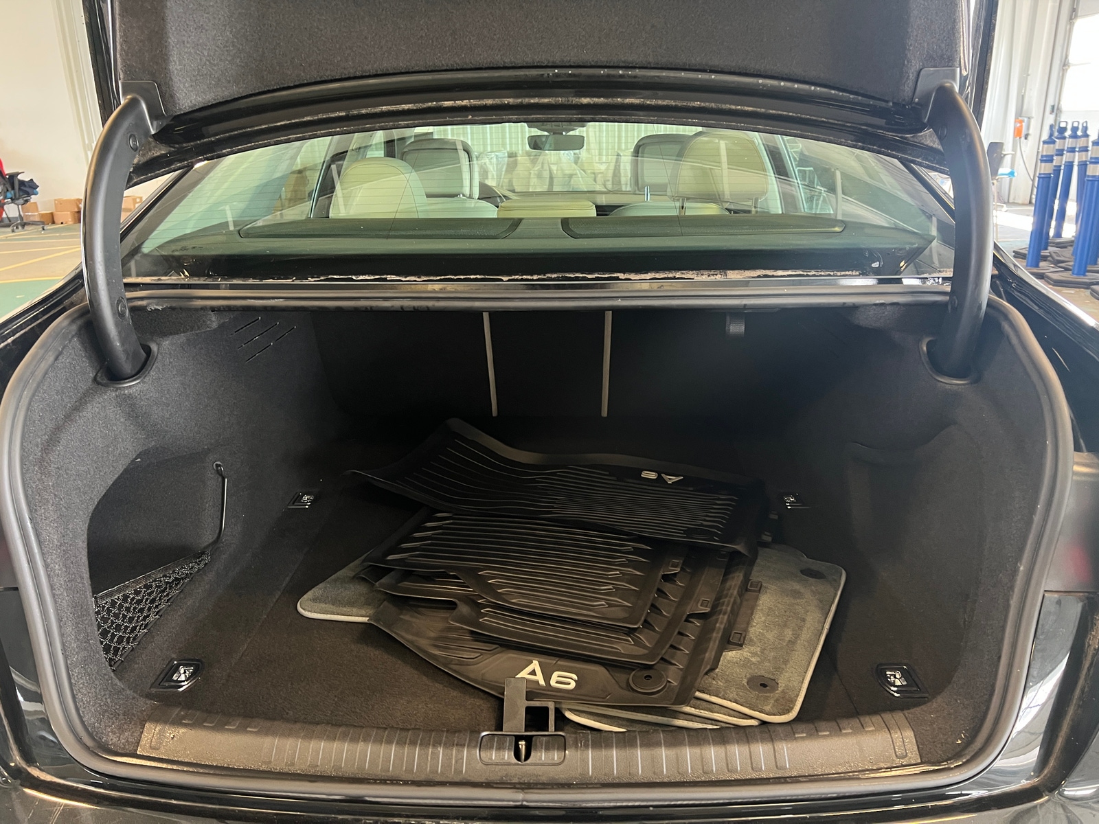 Thumbnail: 2020 Audi A6 - 6