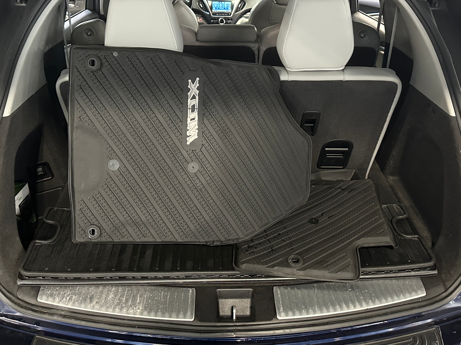 Thumbnail: 2015 Acura MDX - 6