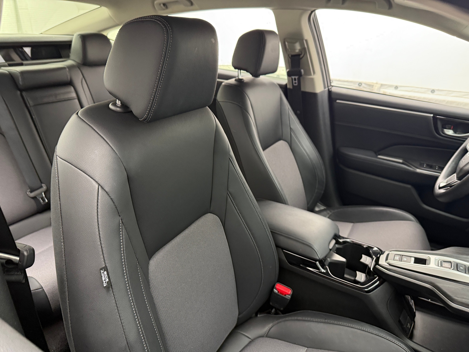 Thumbnail: 2018 Honda Clarity - 2