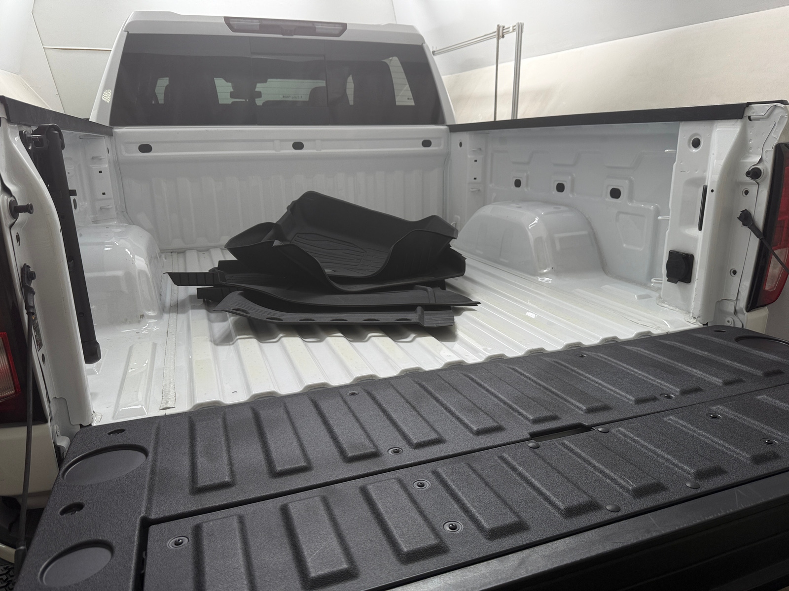 Thumbnail: 2024 GMC Sierra 1500 - 7