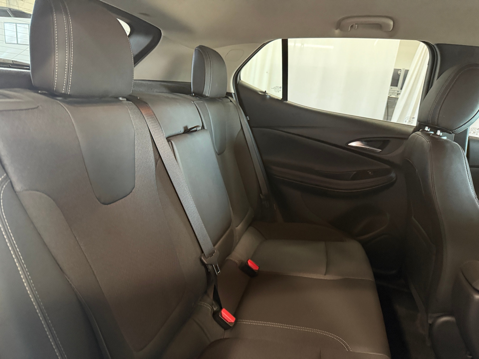 Thumbnail: 2023 Buick Encore GX - 6