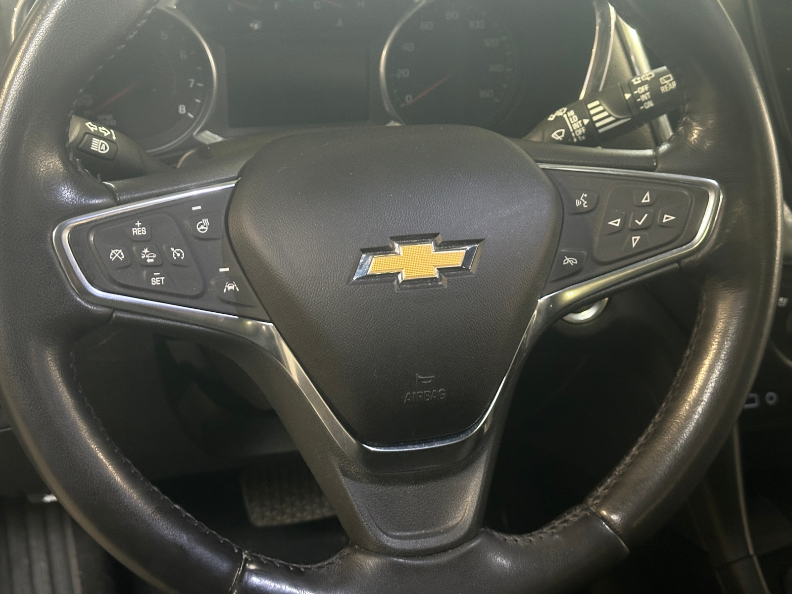 Thumbnail: 2019 Chevrolet Equinox - 4