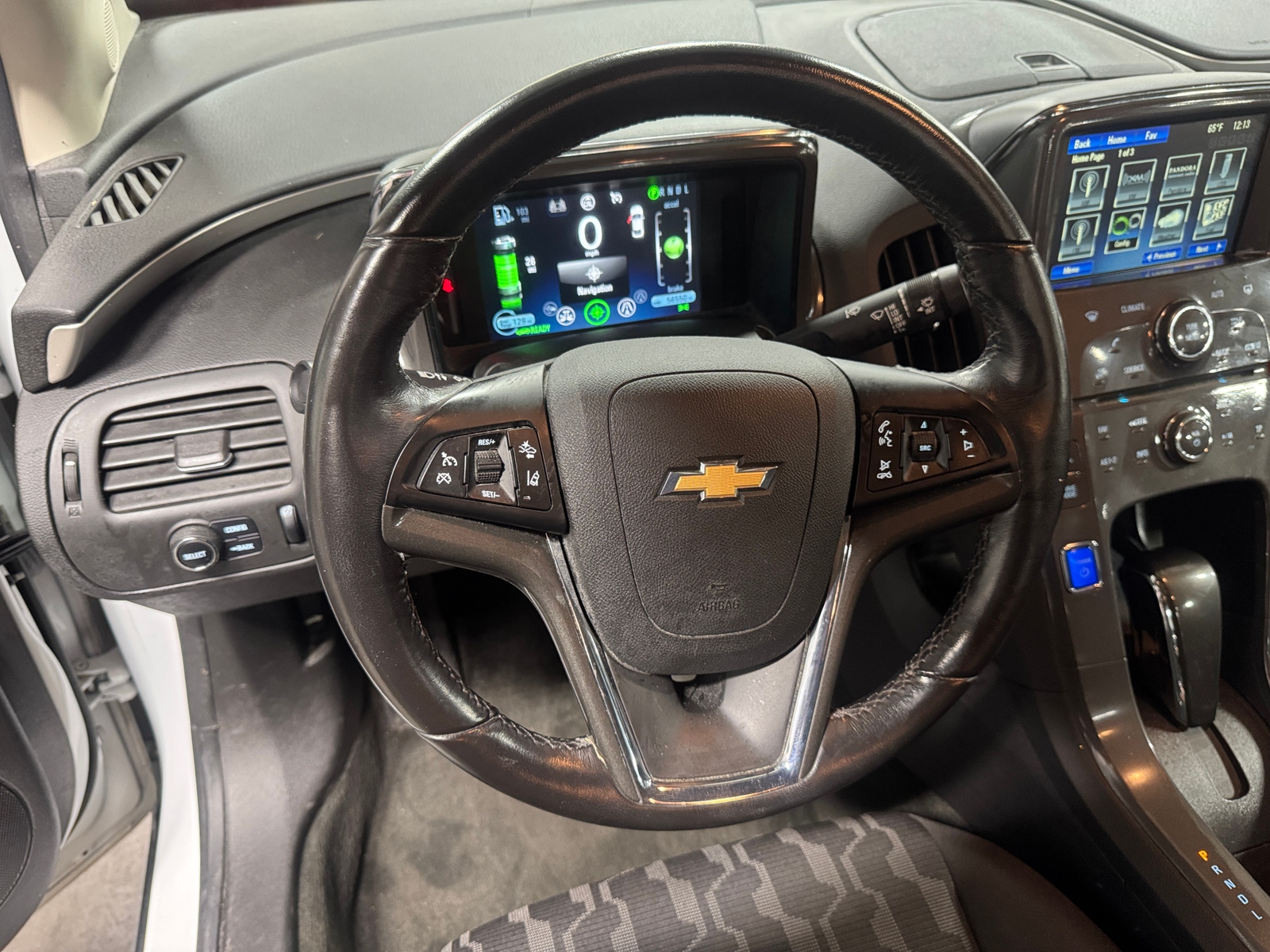 Thumbnail: 2014 Chevrolet Volt - 5