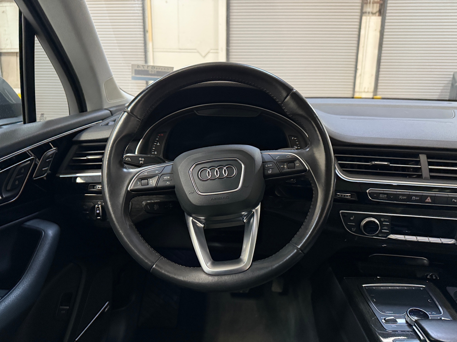 Thumbnail: 2017 Audi Q7 - 4