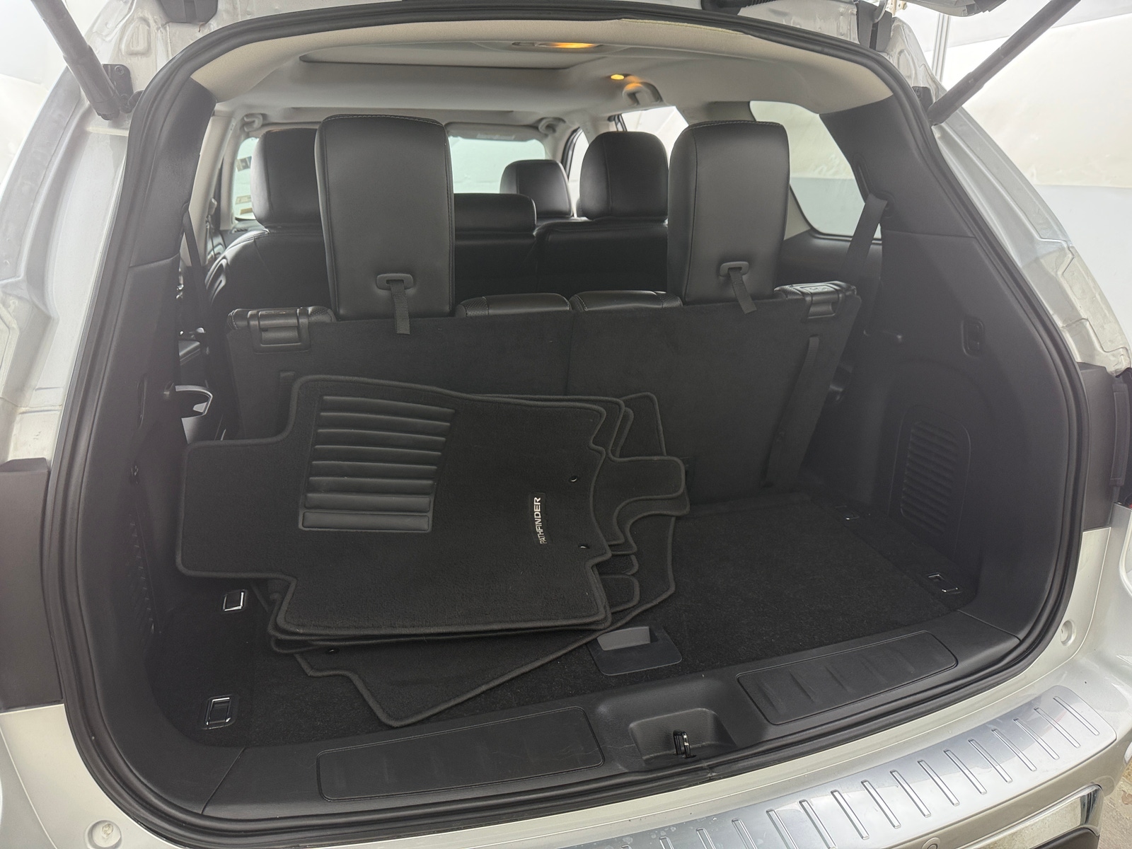 Thumbnail: 2018 Nissan Pathfinder - 6