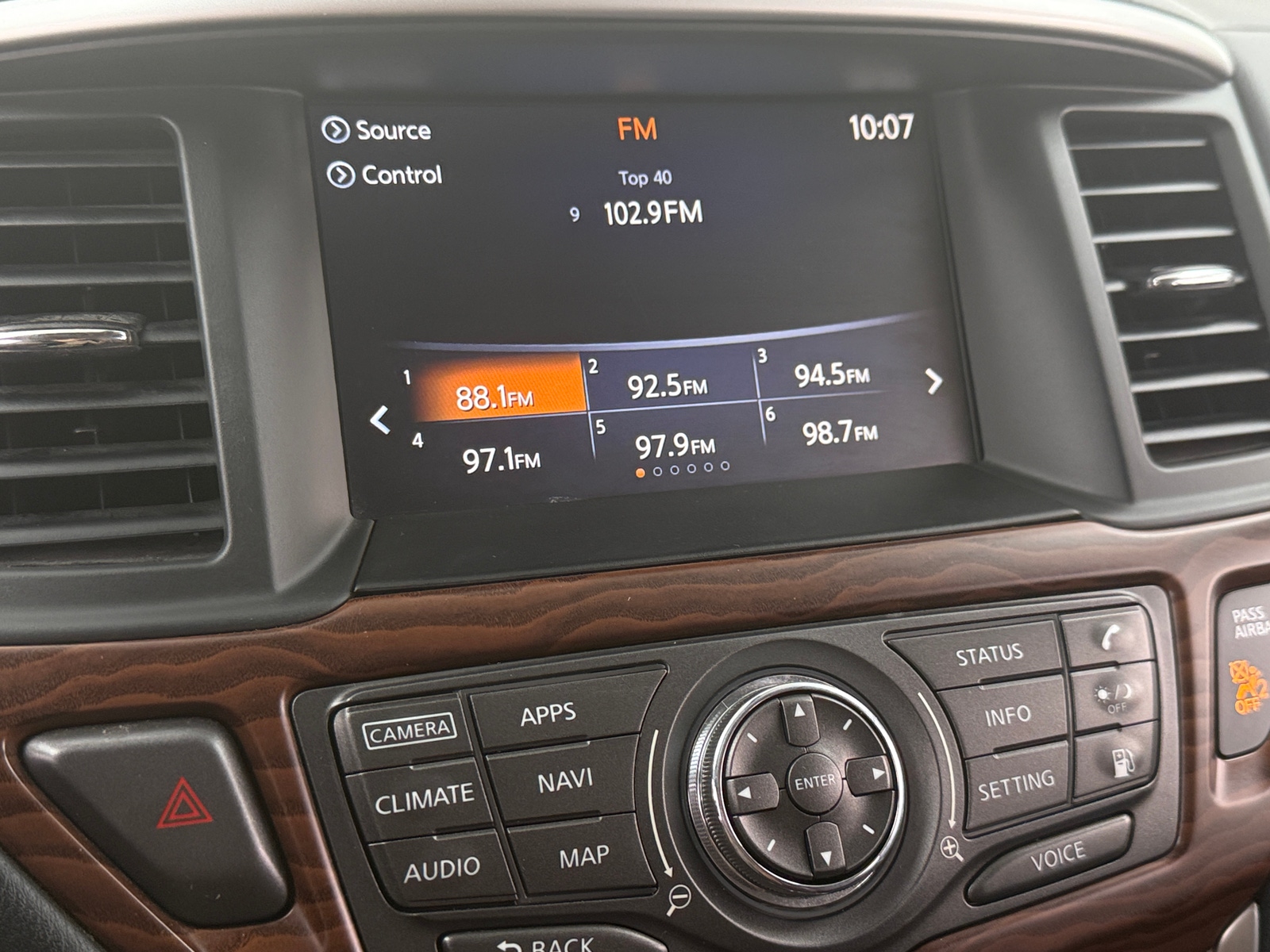 Thumbnail: 2018 Nissan Pathfinder - 3
