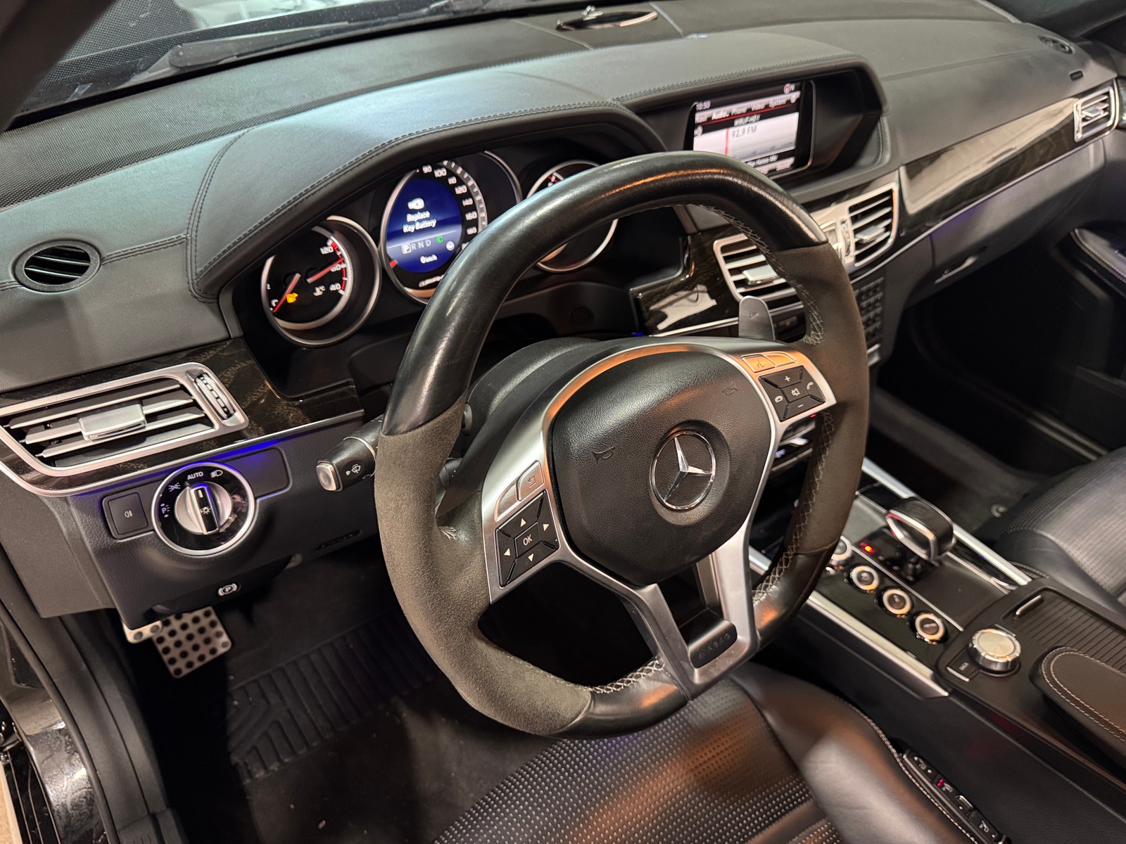 Thumbnail: 2015 Mercedes-Benz E-Class - 2
