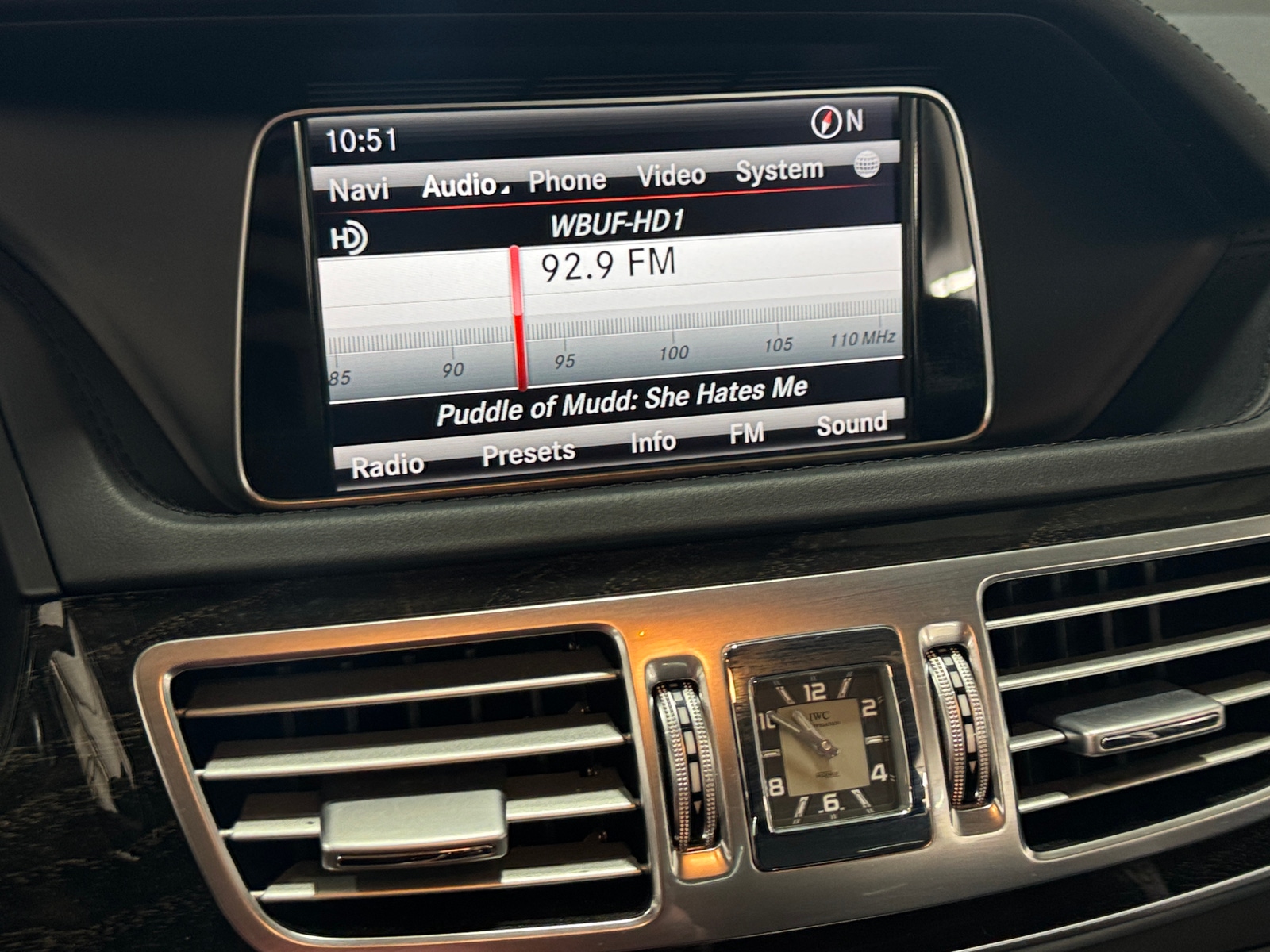 Thumbnail: 2015 Mercedes-Benz E-Class - 3