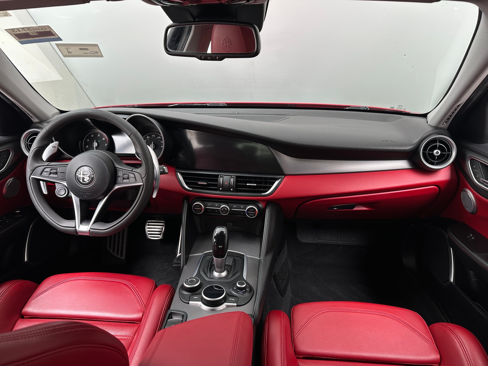 Thumbnail: 2019 Alfa Romeo Giulia - 2