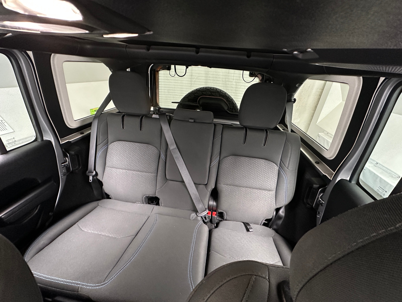 Thumbnail: 2021 Jeep Wrangler - 6