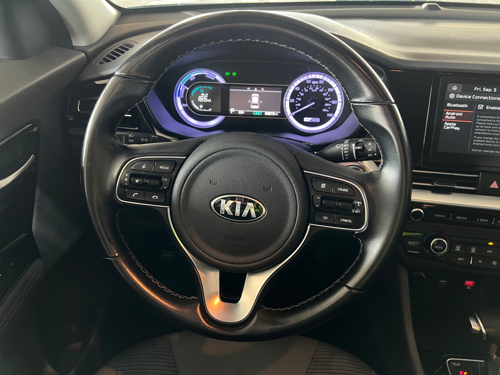 Thumbnail: 2020 Kia Niro - 5