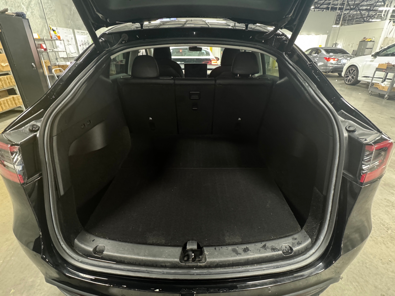 Thumbnail: 2022 Tesla Model Y - 6
