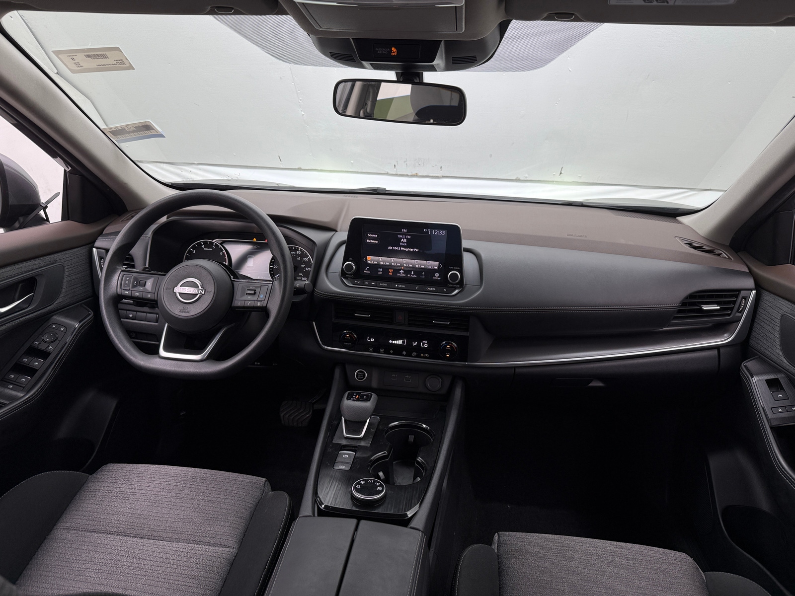 Thumbnail: 2023 Nissan Rogue - 3