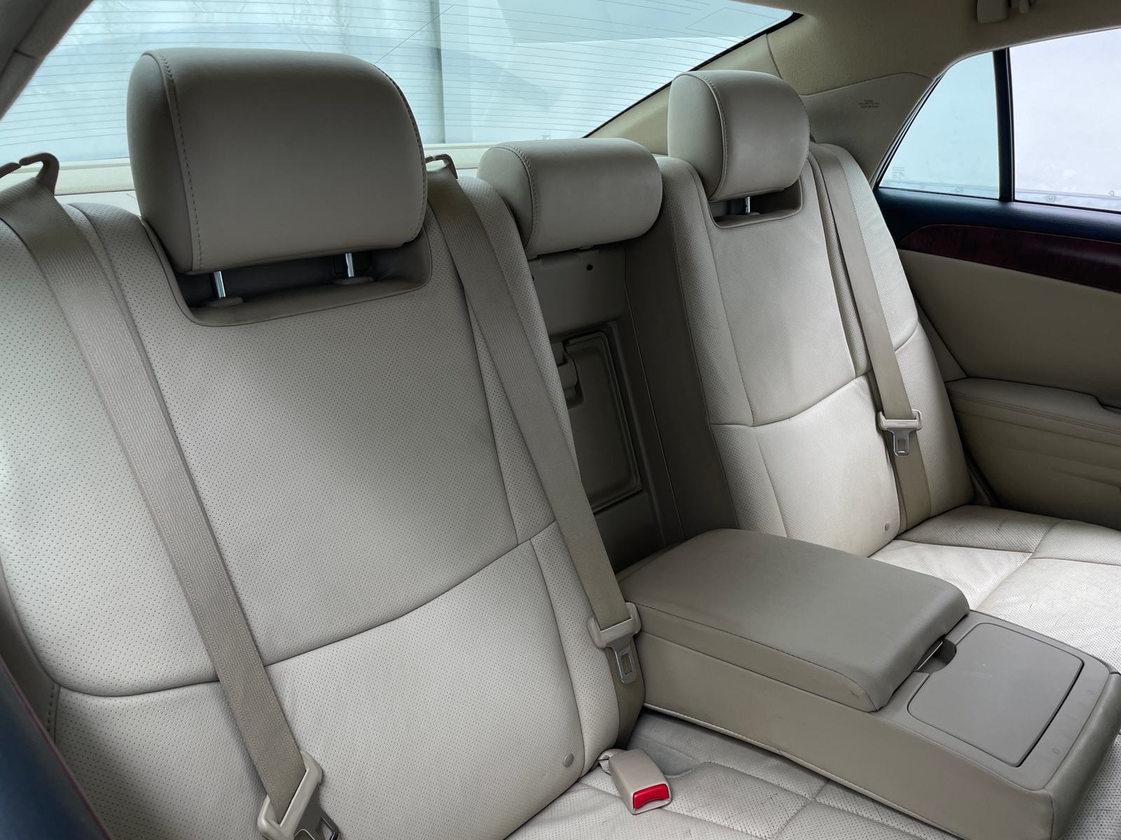 Thumbnail: 2011 Toyota Avalon - 6