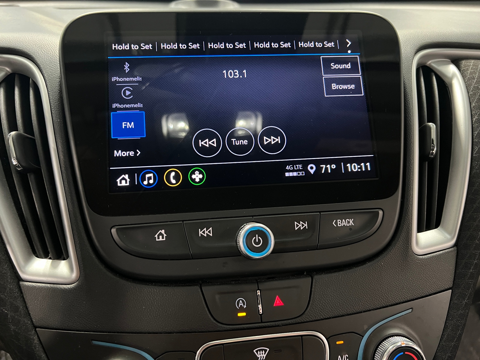 Thumbnail: 2024 Chevrolet Malibu - 4