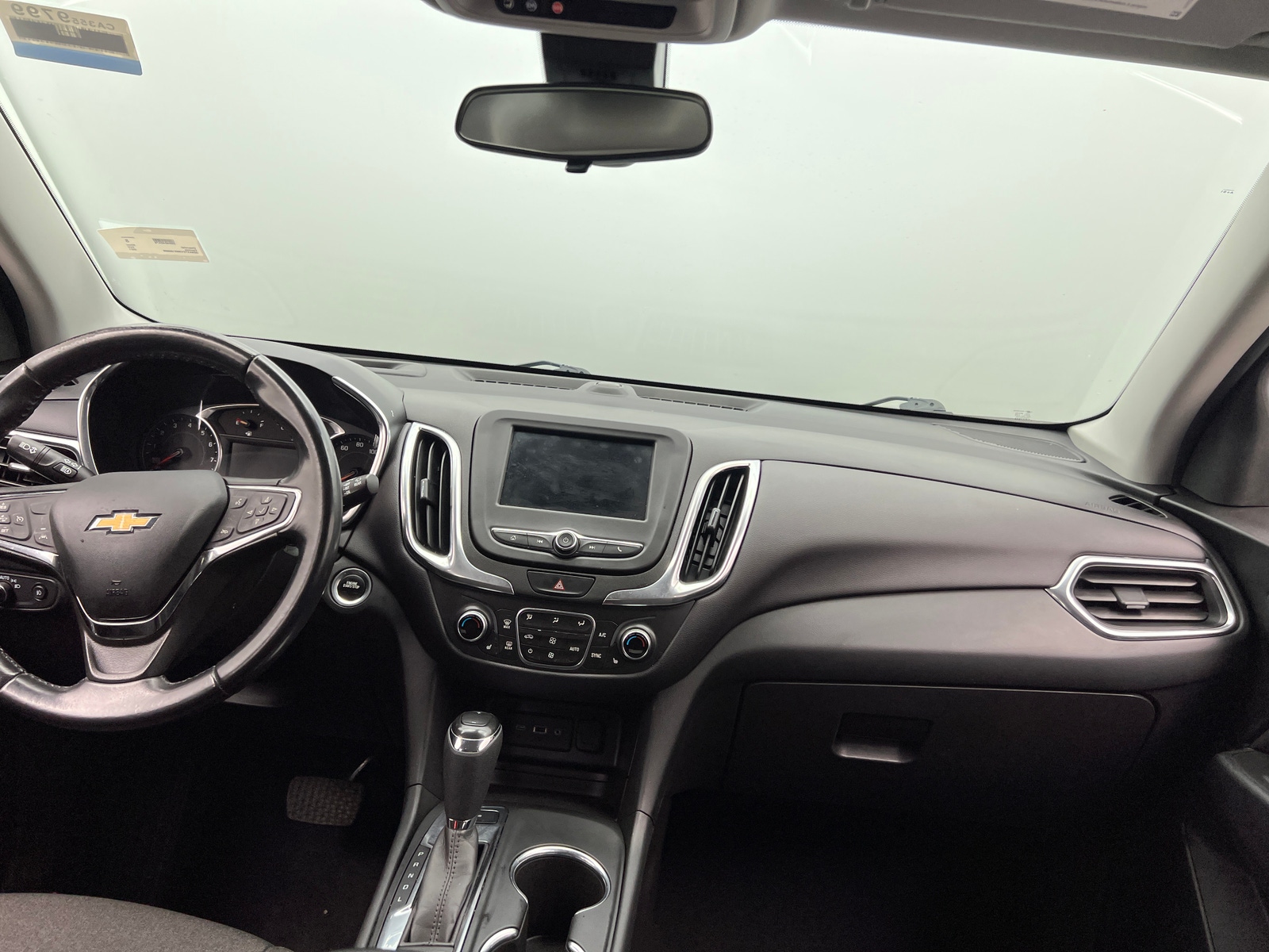 Thumbnail: 2021 Chevrolet Equinox - 3
