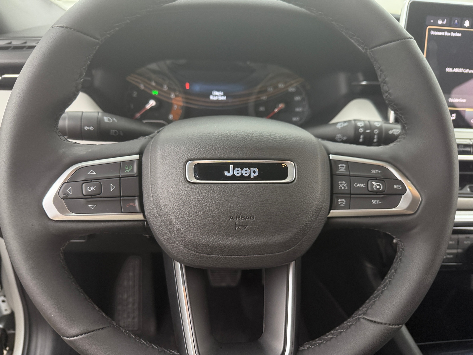 Thumbnail: 2025 Jeep Compass - 4