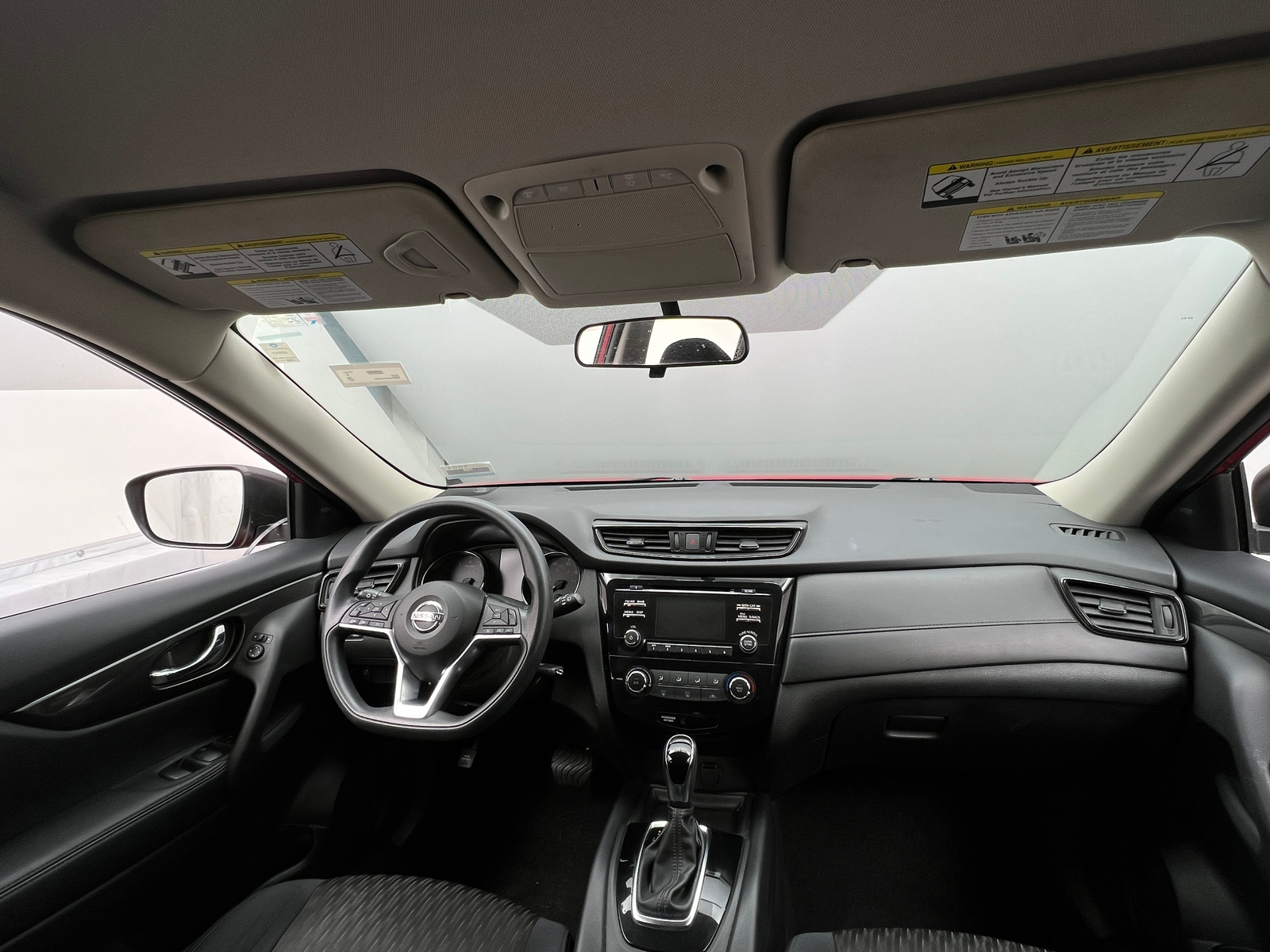 Thumbnail: 2017 Nissan Rogue - 3