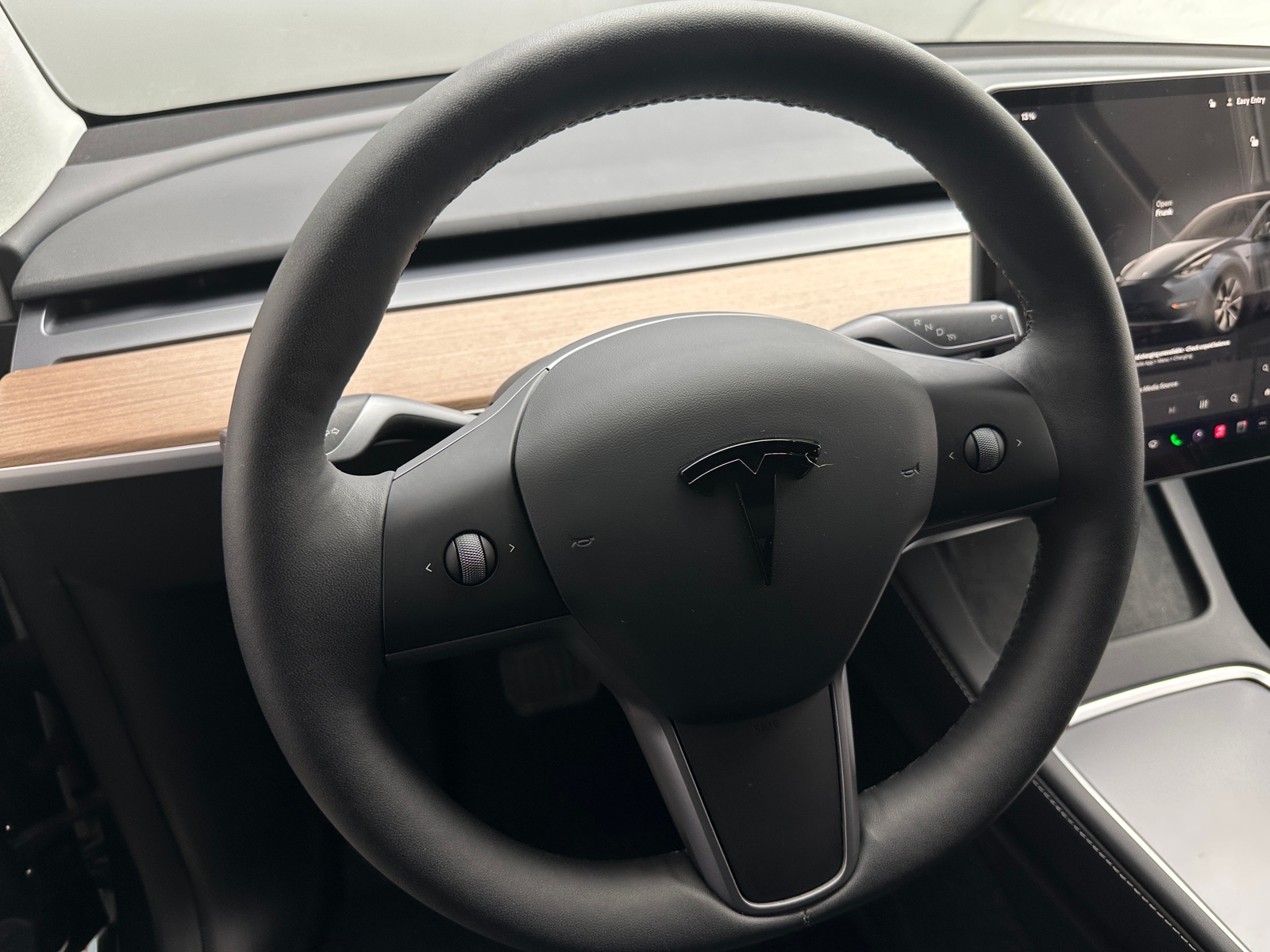 Thumbnail: 2024 Tesla Model Y - 4