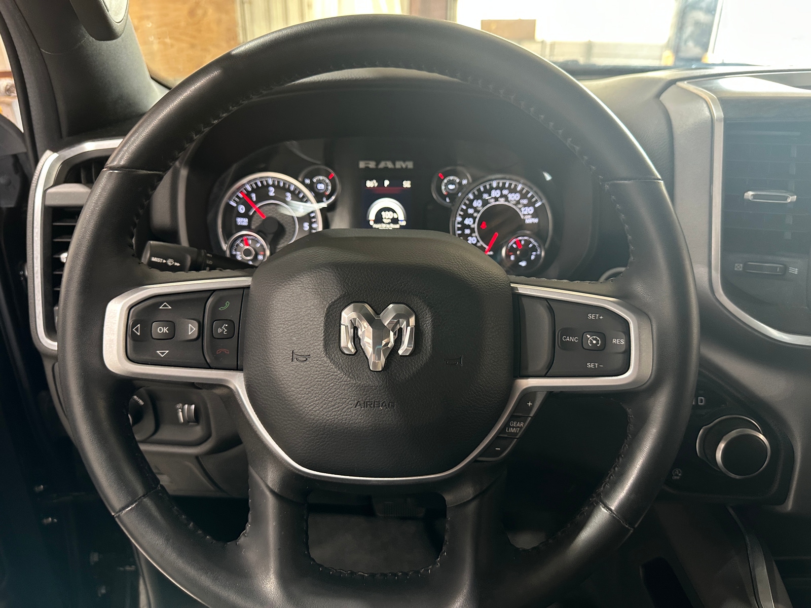 Thumbnail: 2024 RAM 1500 - 5