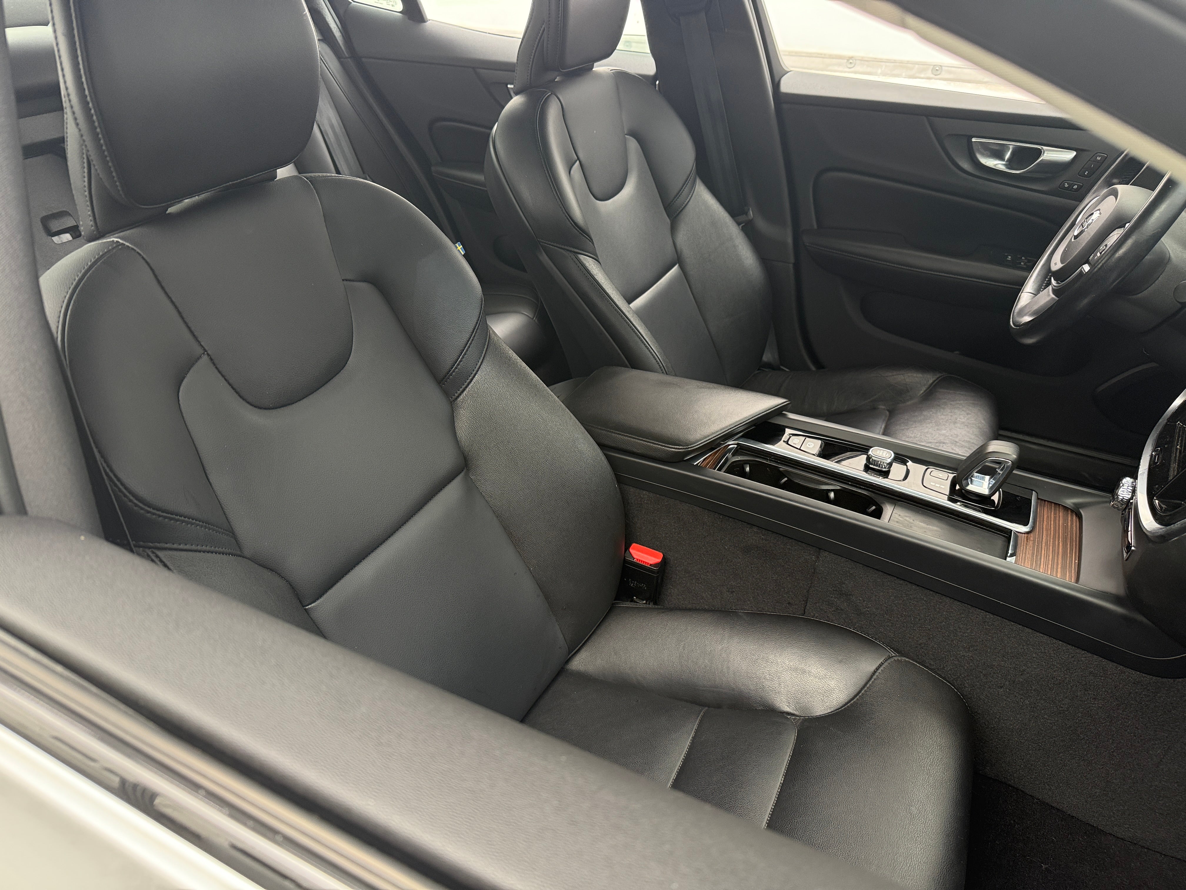2022 Volvo S60