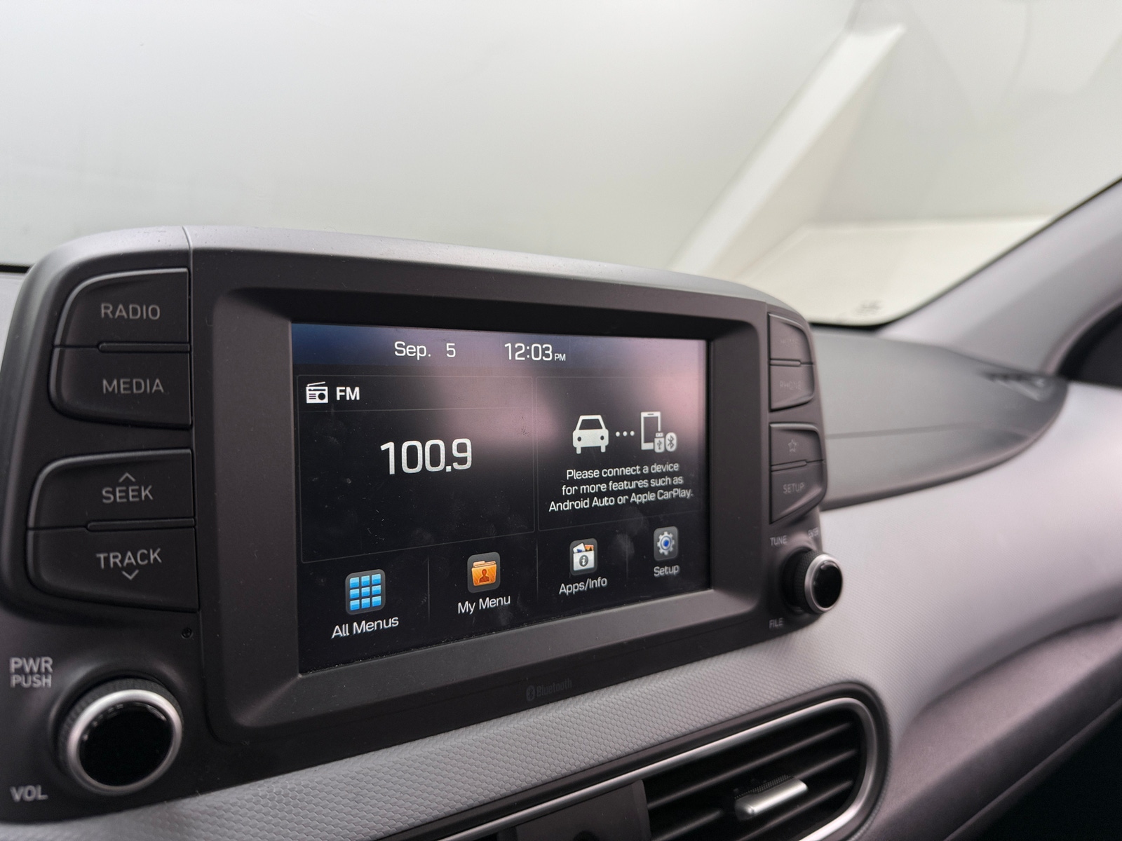 Thumbnail: 2019 Hyundai Kona - 4