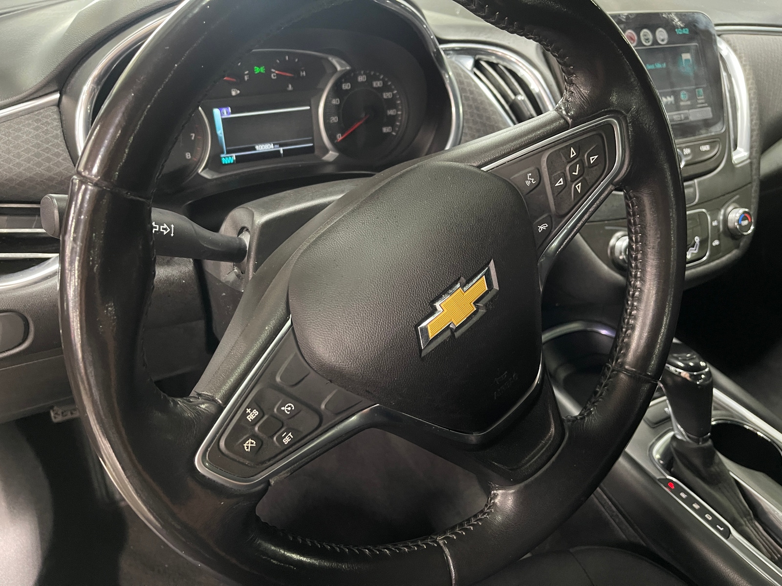 Thumbnail: 2018 Chevrolet Malibu - 5