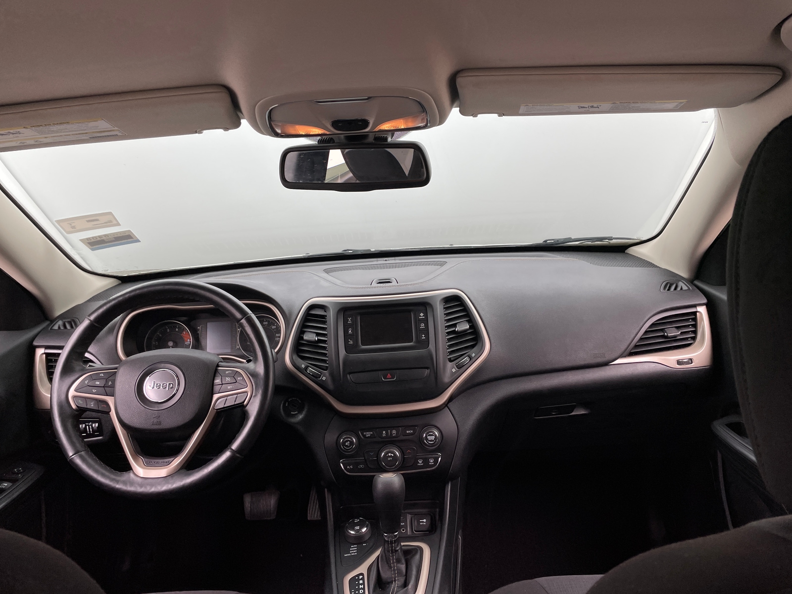 Thumbnail: 2016 Jeep Cherokee - 3