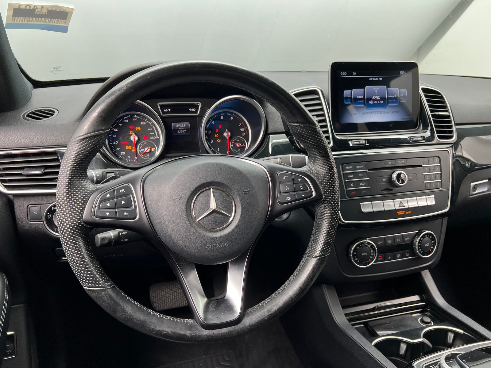 Thumbnail: 2018 Mercedes-Benz GLE - 4