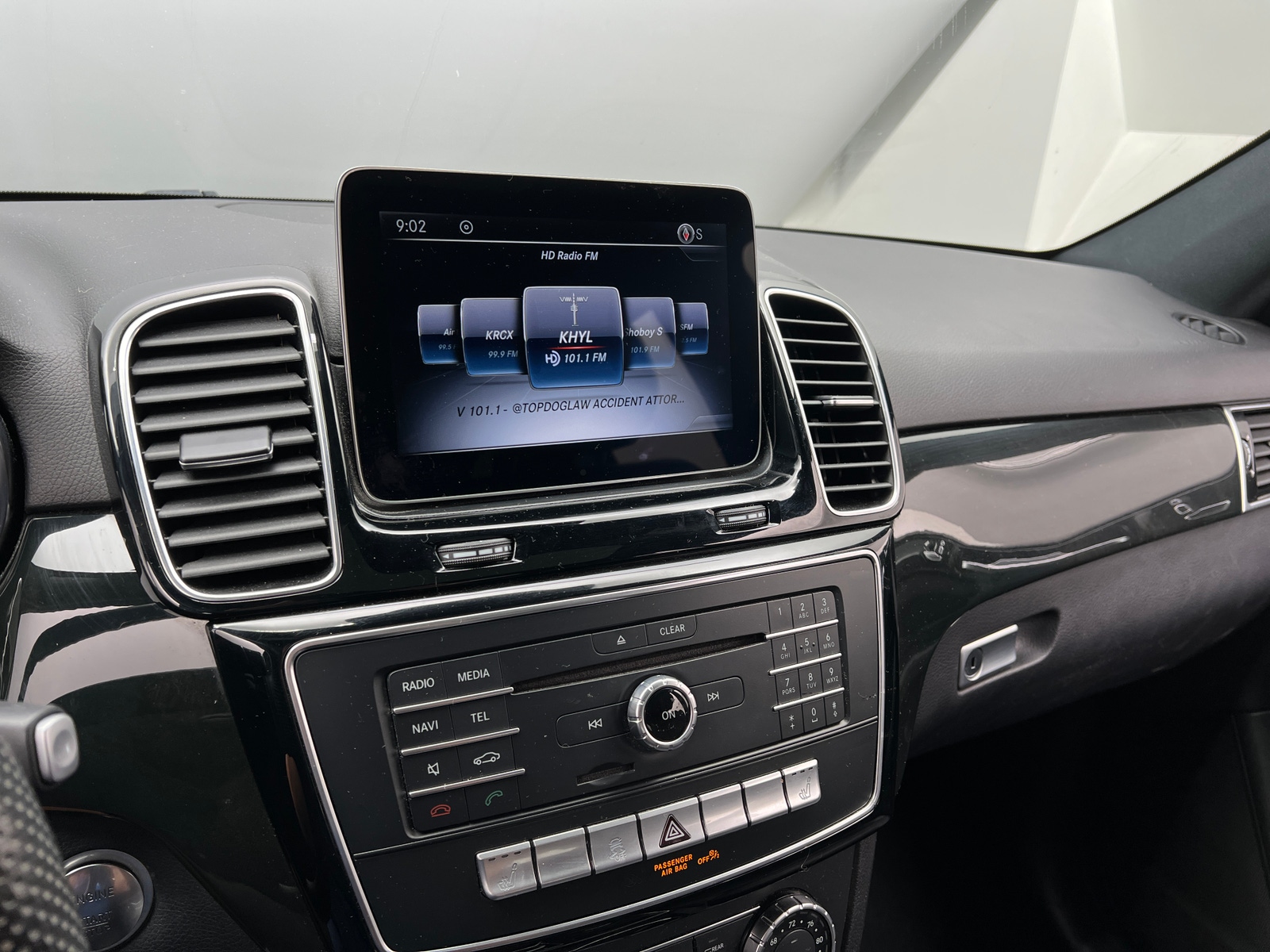 Thumbnail: 2018 Mercedes-Benz GLE - 3