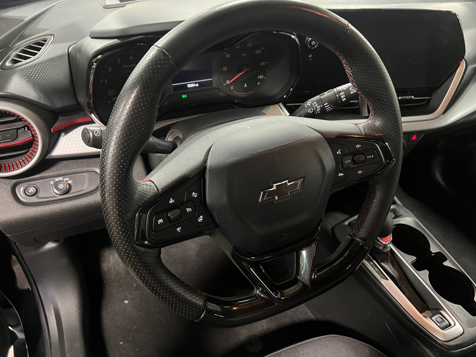 Thumbnail: 2024 Chevrolet Trax - 5