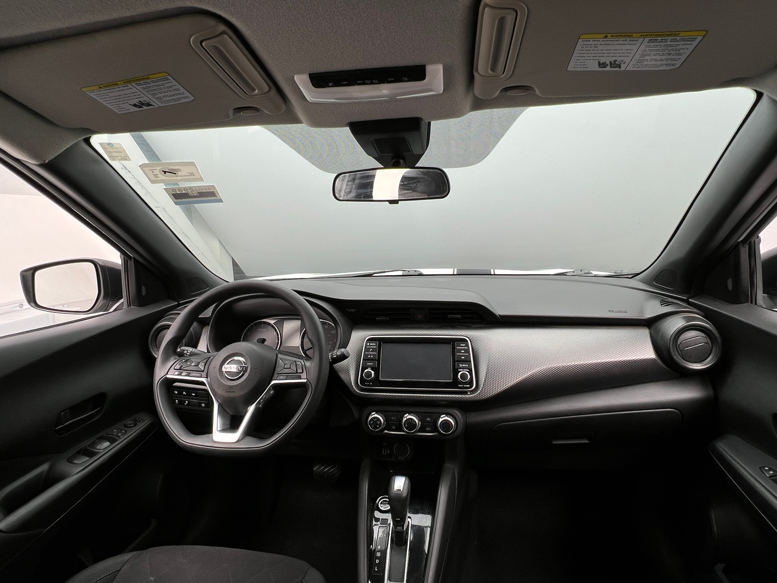 Thumbnail: 2020 Nissan Kicks - 3