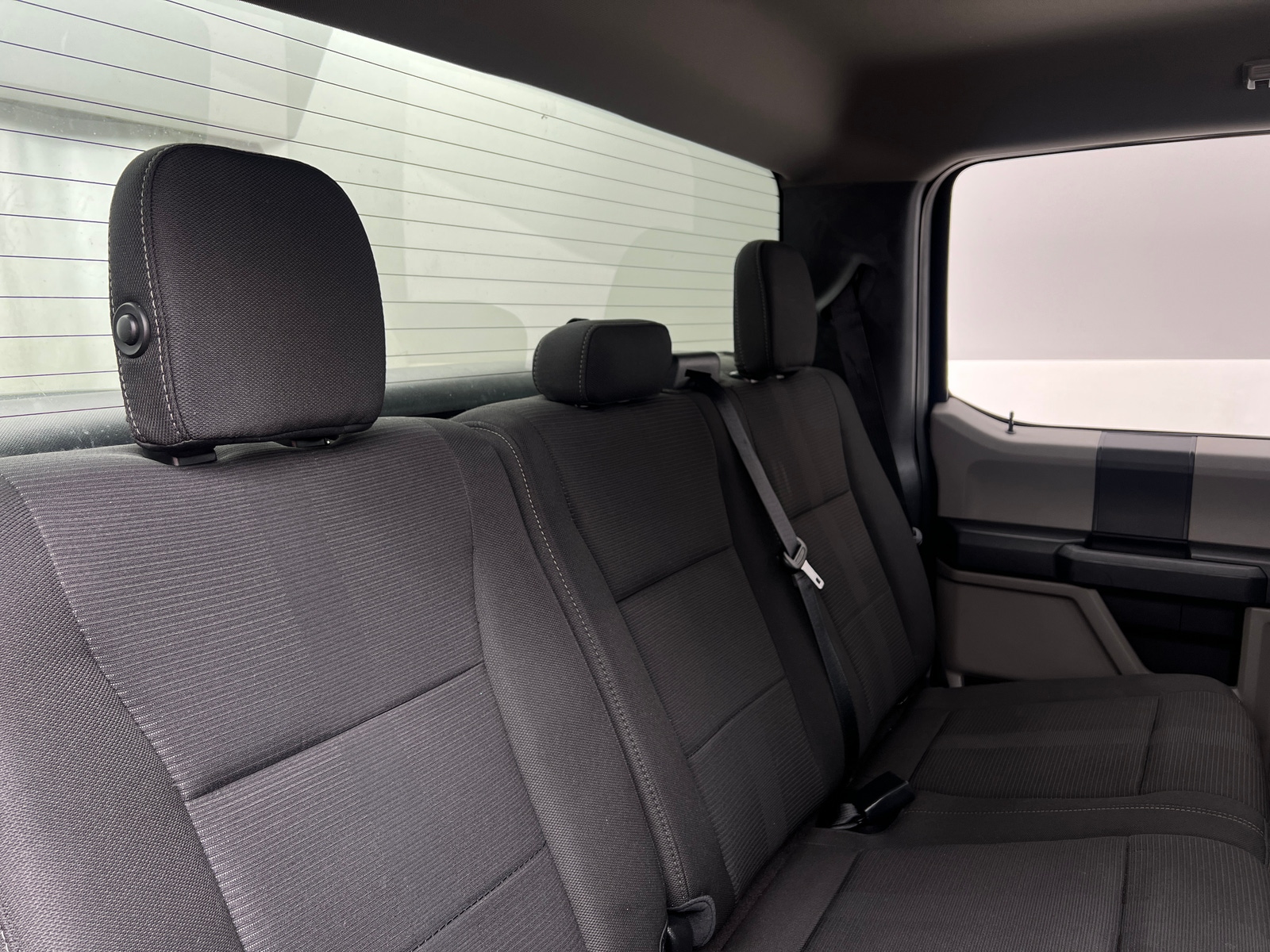 Thumbnail: 2018 Ford Econoline - 6