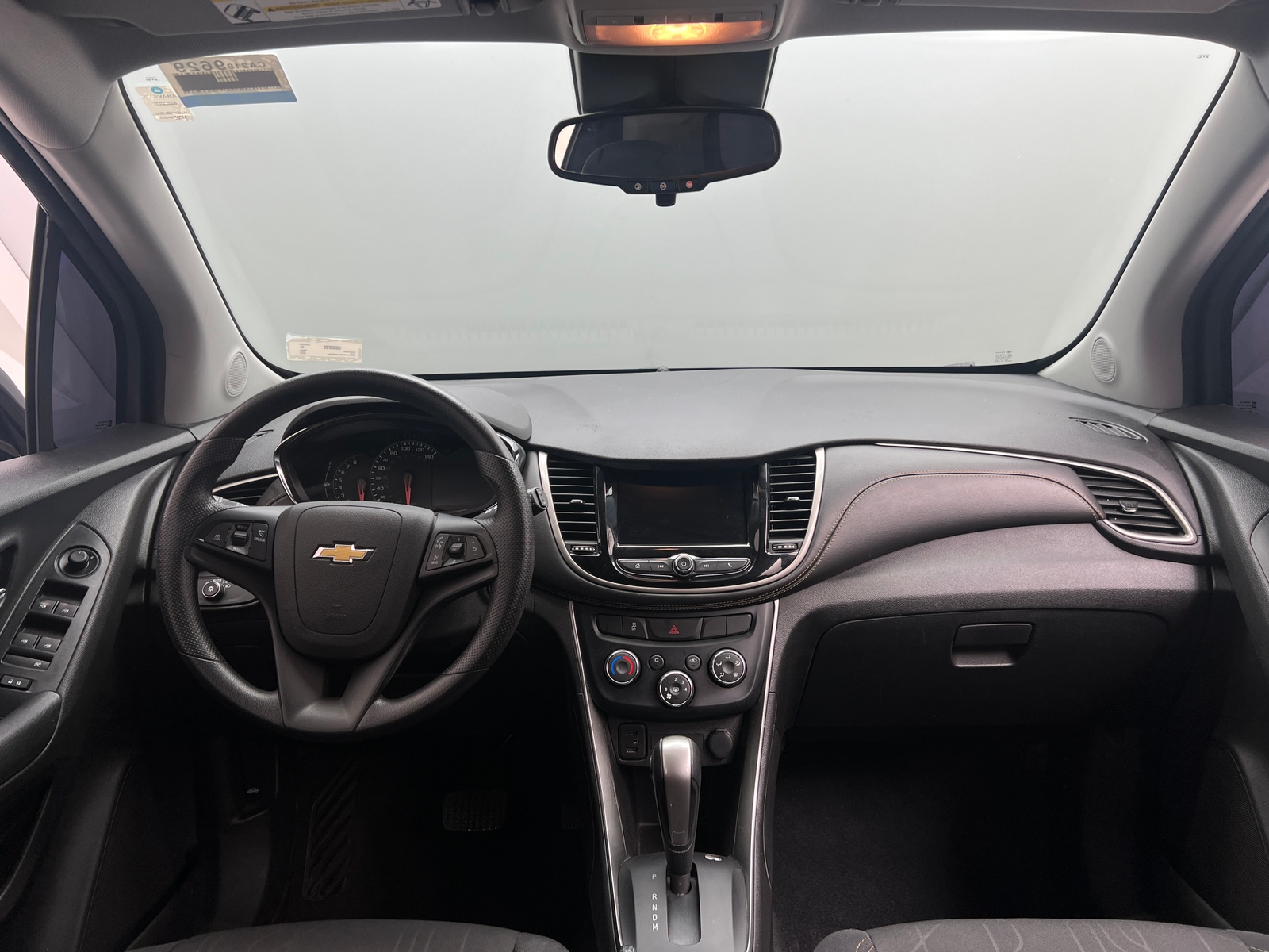 Thumbnail: 2020 Chevrolet Trax - 3