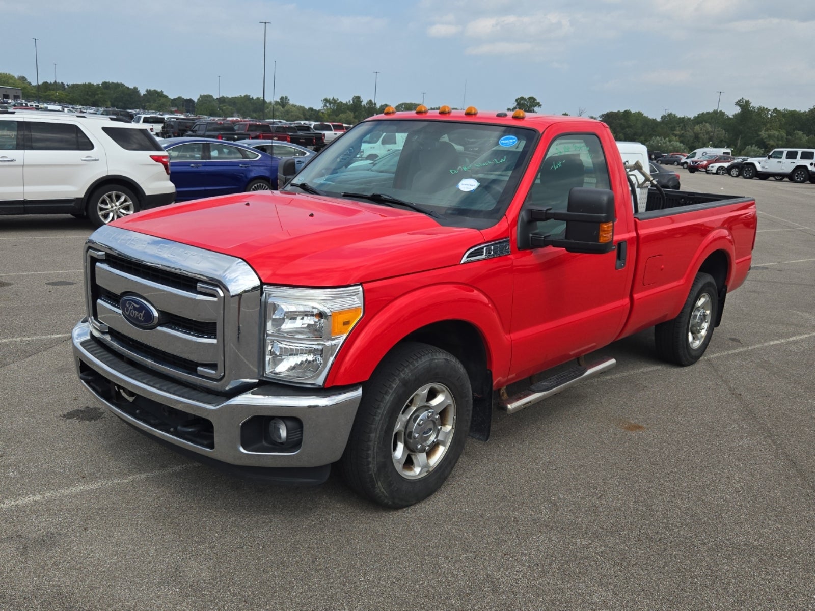 2016 Ford F-250 2WD Reg Cab 137" XLT