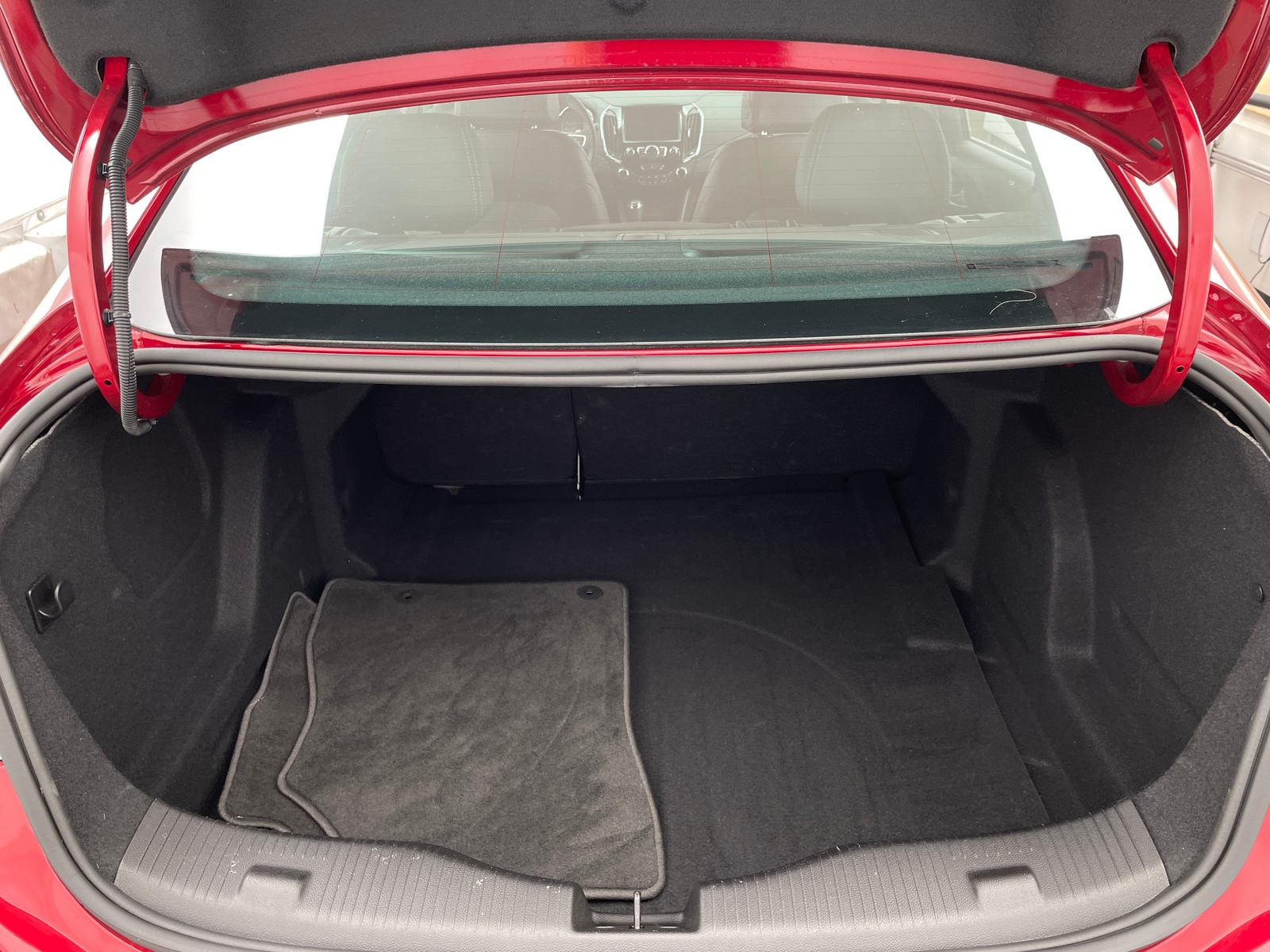 Thumbnail: 2017 Chevrolet Cruze - 6