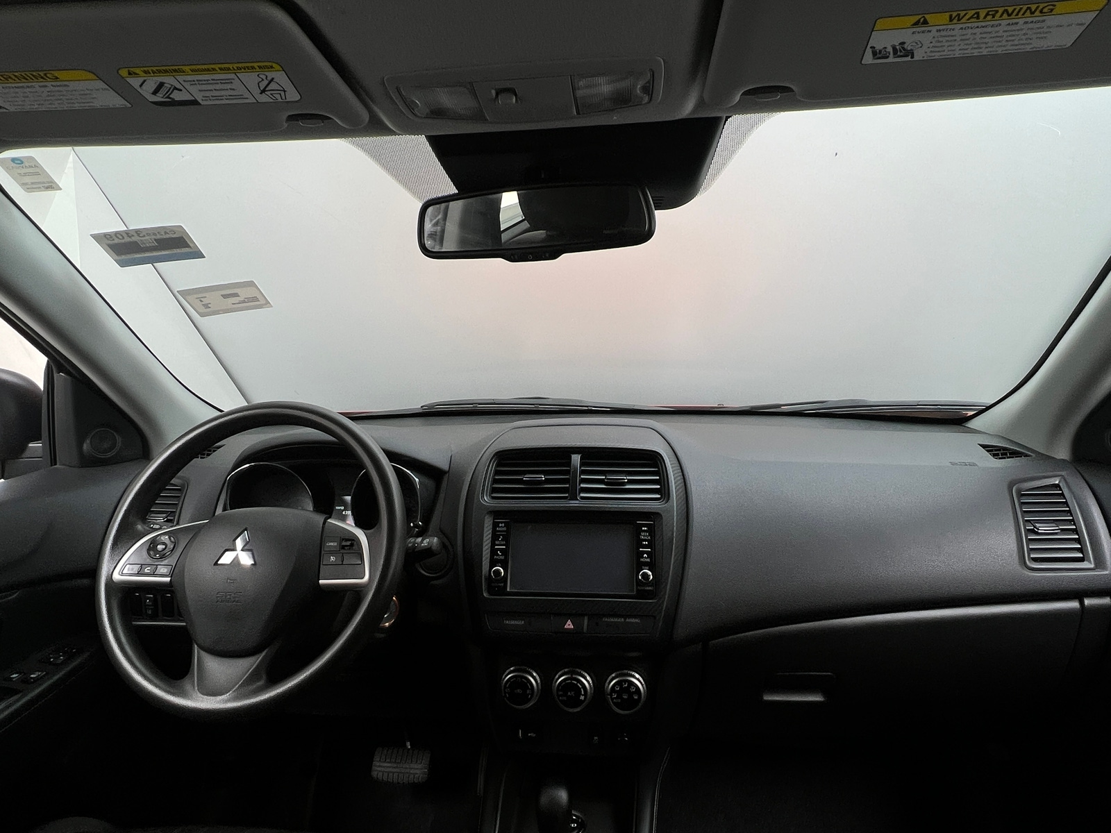 Thumbnail: 2024 Mitsubishi Outlander Sport - 3