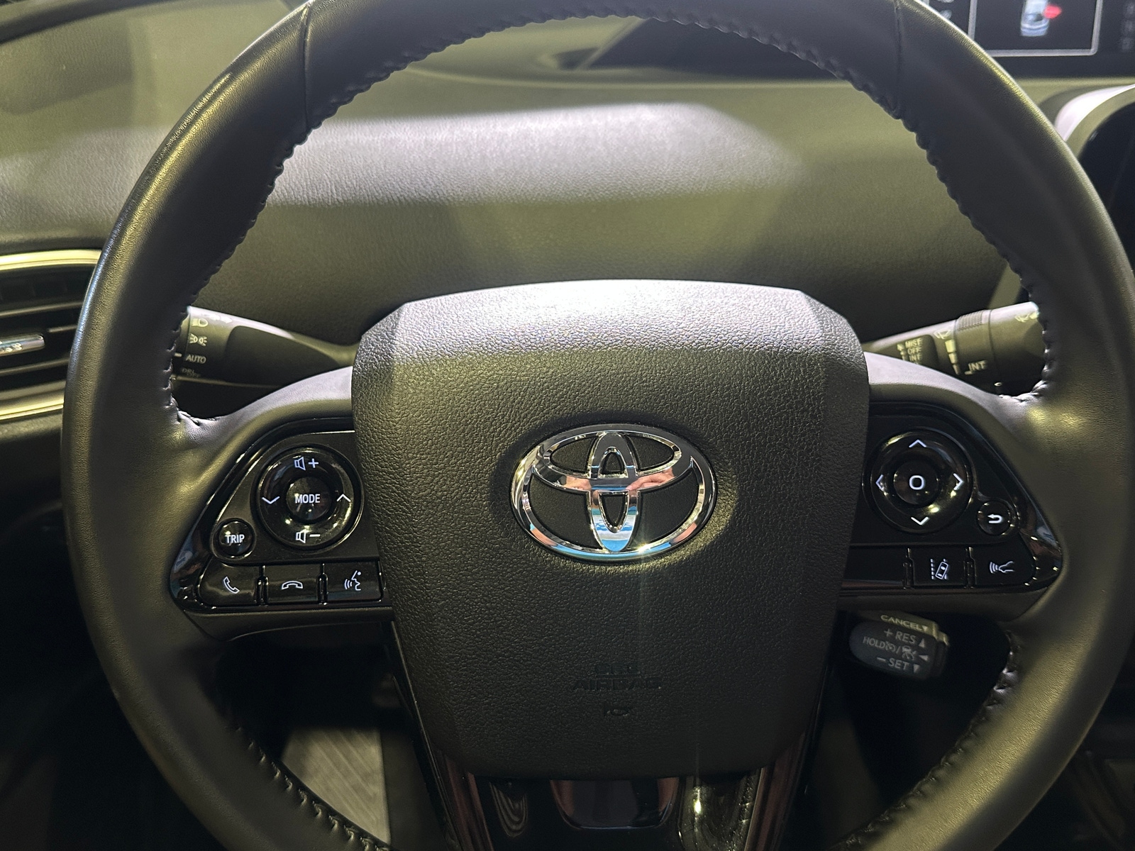 Thumbnail: 2020 Toyota Prius Prime - 4