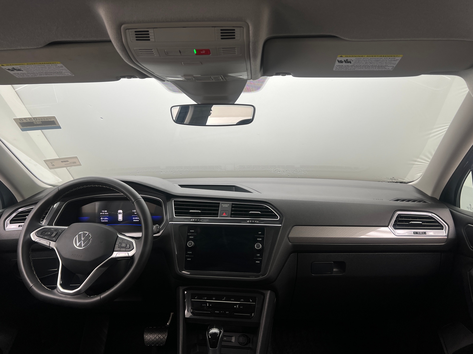 Thumbnail: 2024 Volkswagen Tiguan - 2