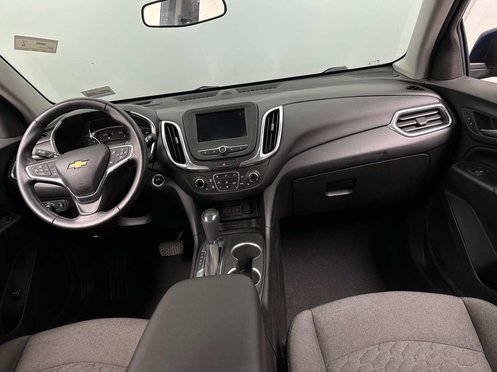 Thumbnail: 2020 Chevrolet Equinox - 3
