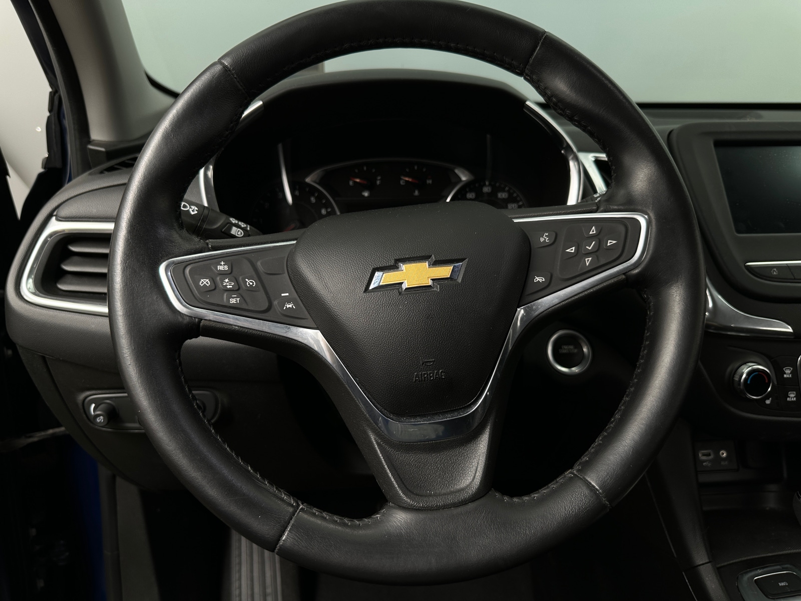 Thumbnail: 2020 Chevrolet Equinox - 5