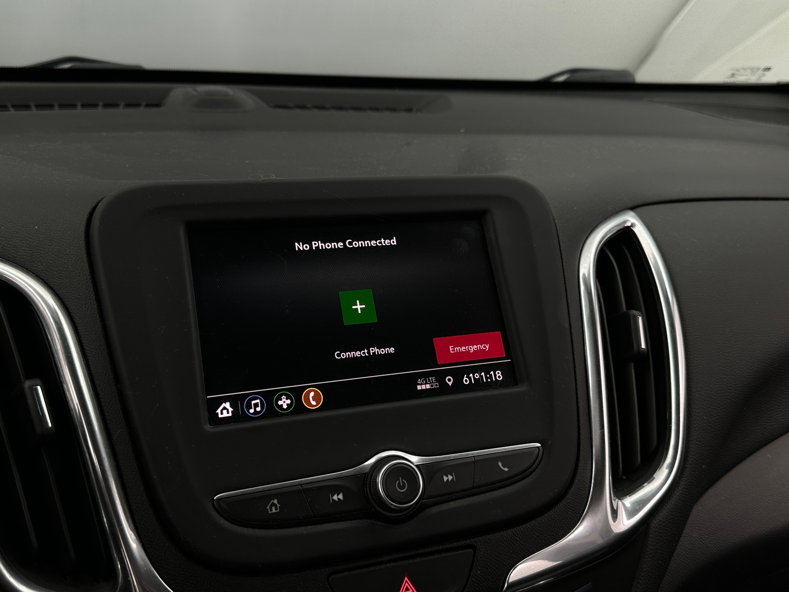 Thumbnail: 2020 Chevrolet Equinox - 4