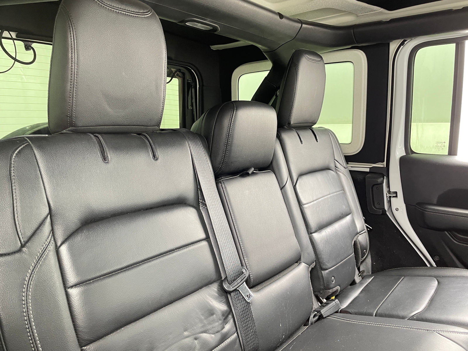 Thumbnail: 2018 Jeep Wrangler - 6
