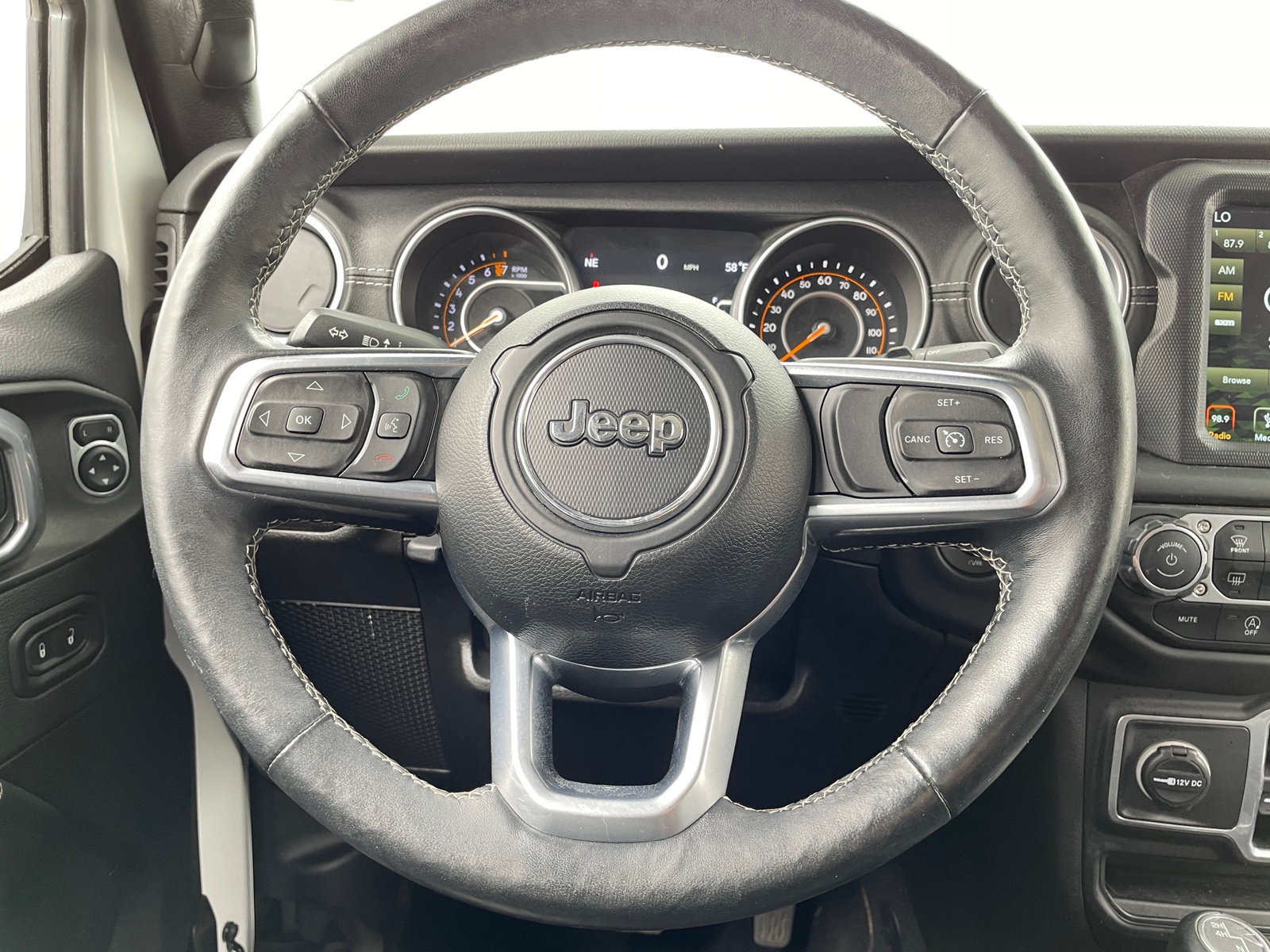 Thumbnail: 2018 Jeep Wrangler - 5